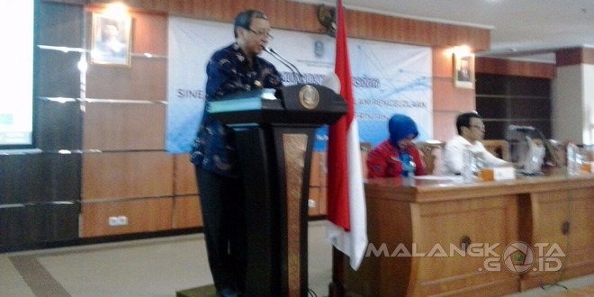 Kepala Dinas Komunikasi dan Informatika Provinsi Jawa Timur, Ir. Eddy Santoso, MM menyampaikan pentingnya komunikasi kehumasan, Kamis (14/4) 